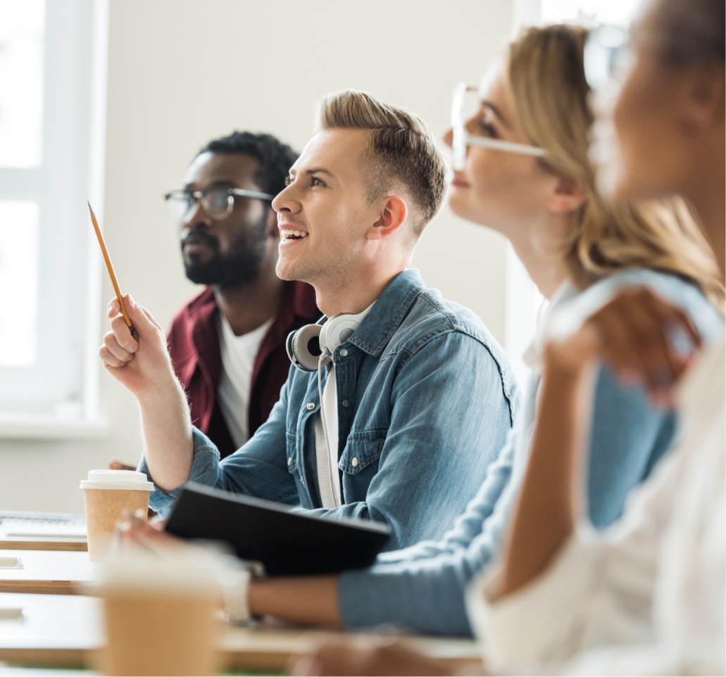 selective focus of four multiethnic students in un NZZ9S